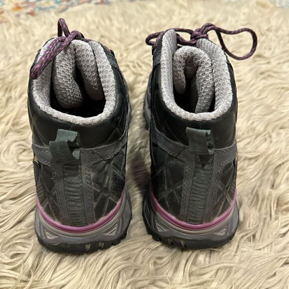 Ultra Hike II Mid GTX Boot - Women's size 11 - Picture 5 of 12